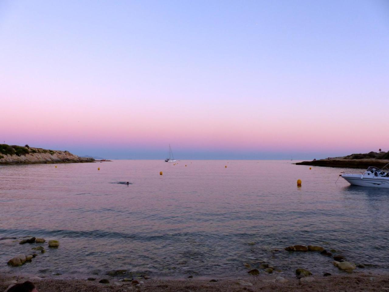 Appartements Des Joncas Martigues Bagian luar foto